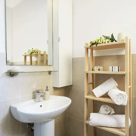 Finestra Sul Mediterraneo Apartment *